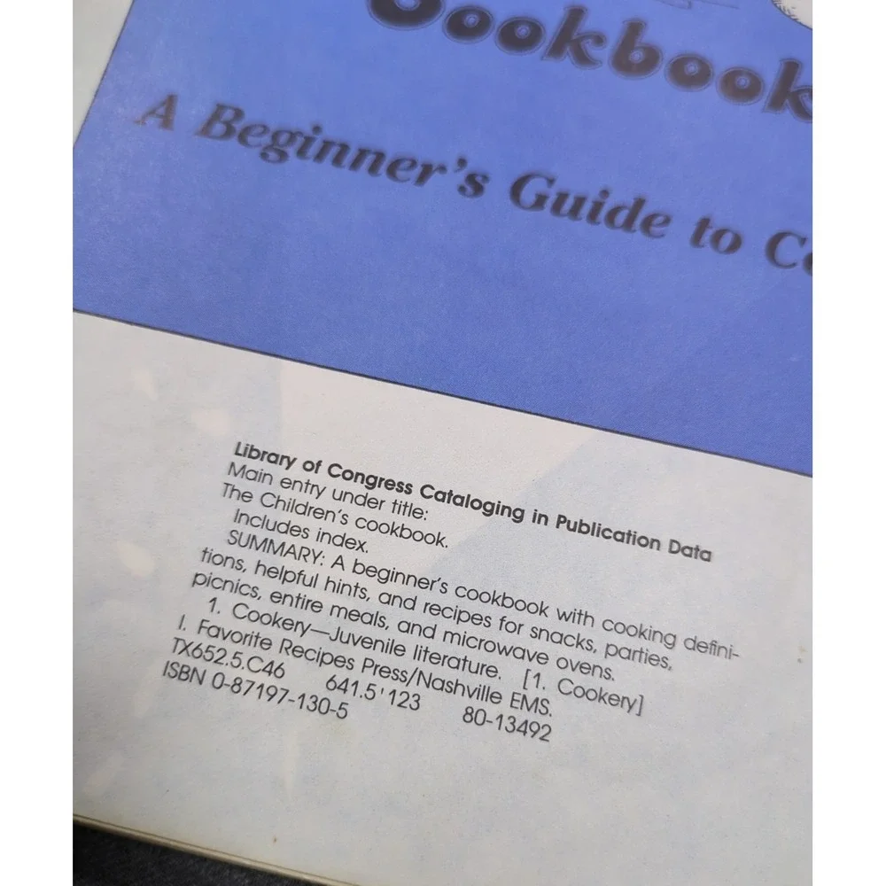 VTG 1980 The Children's Cookbook A Beginner's Guide‎ To Cooking Spiral Bound